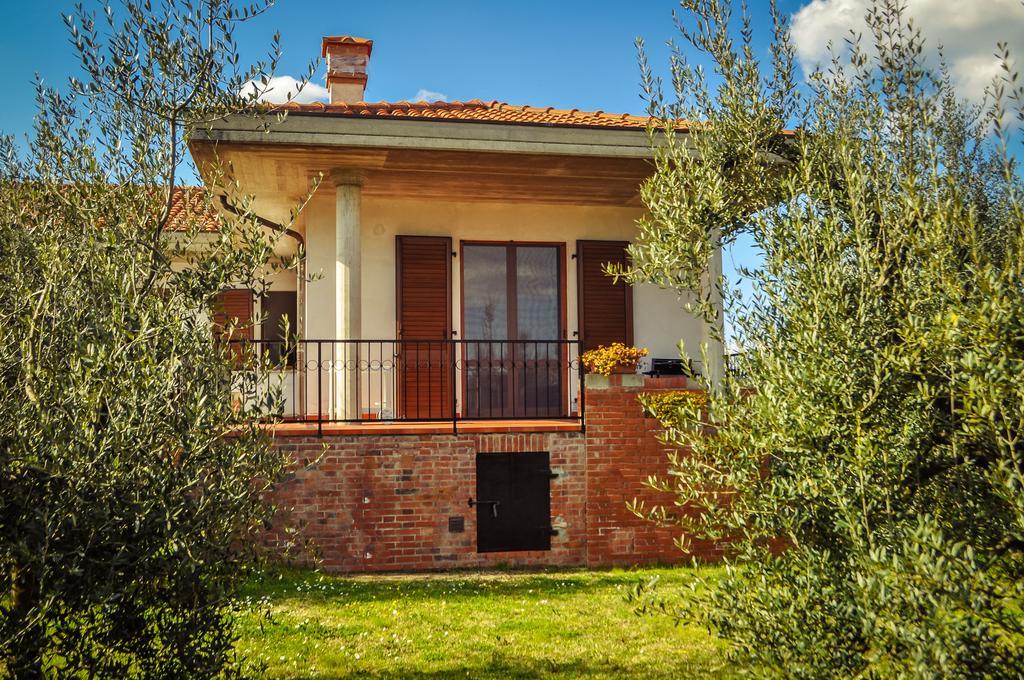 La Casina Del Canneto ペルジネ・ヴァルダルノ エクステリア 写真