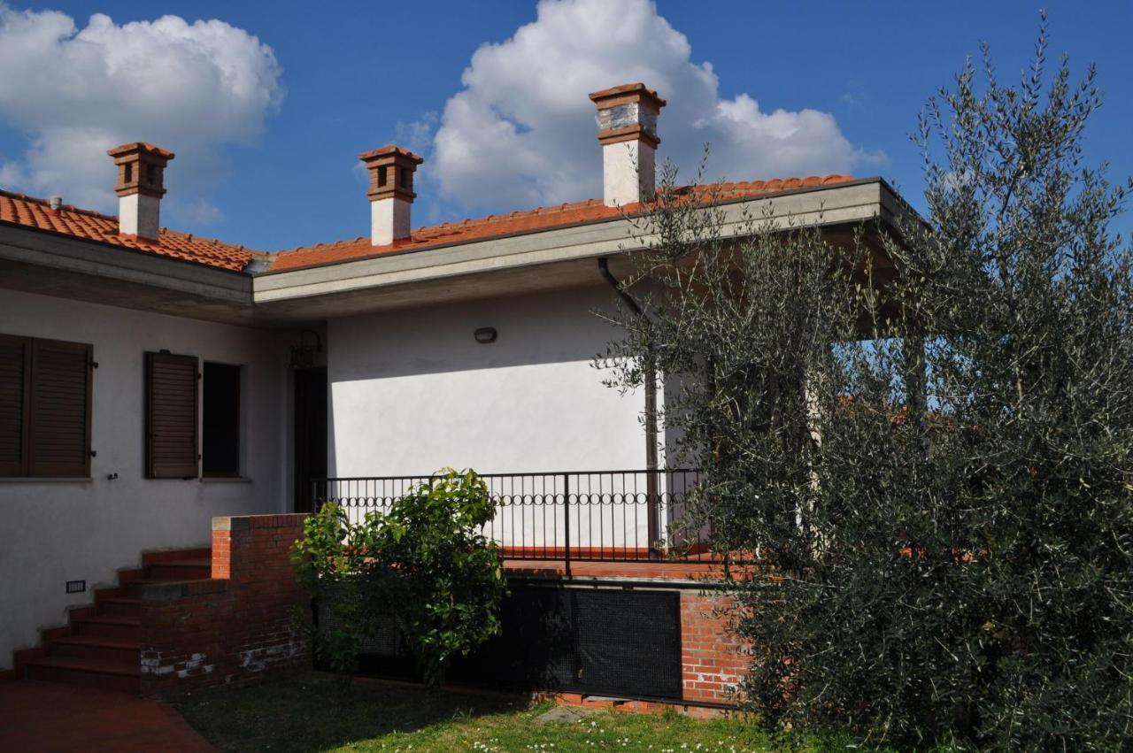 La Casina Del Canneto ペルジネ・ヴァルダルノ エクステリア 写真
