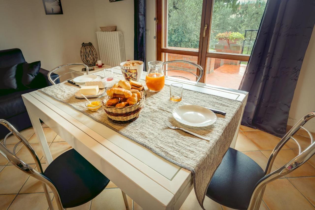 La Casina Del Canneto ペルジネ・ヴァルダルノ 部屋 写真