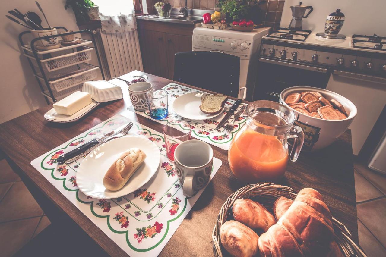 La Casina Del Canneto ペルジネ・ヴァルダルノ 部屋 写真
